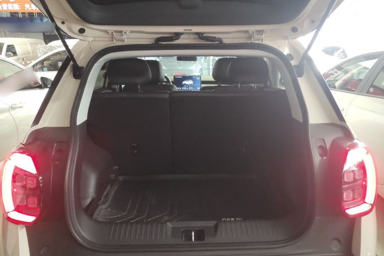 Used AION UT 2025 420 Intelligent Luxury Edition Trunk