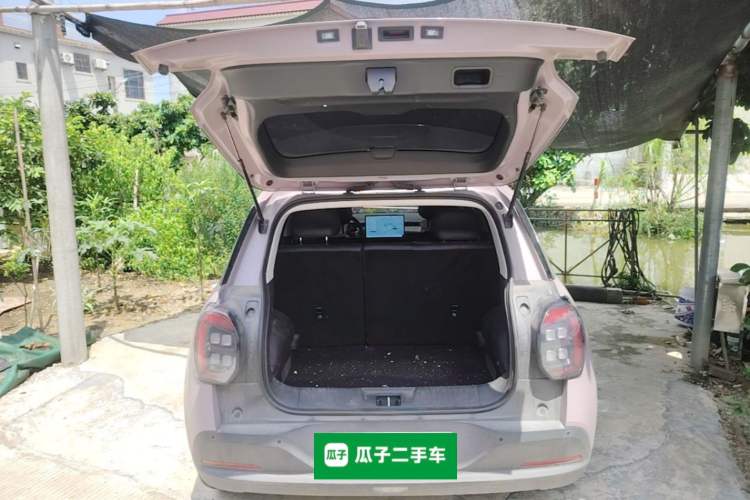 Used AION UT 2025 420 Intelligent Luxury Edition Trunk