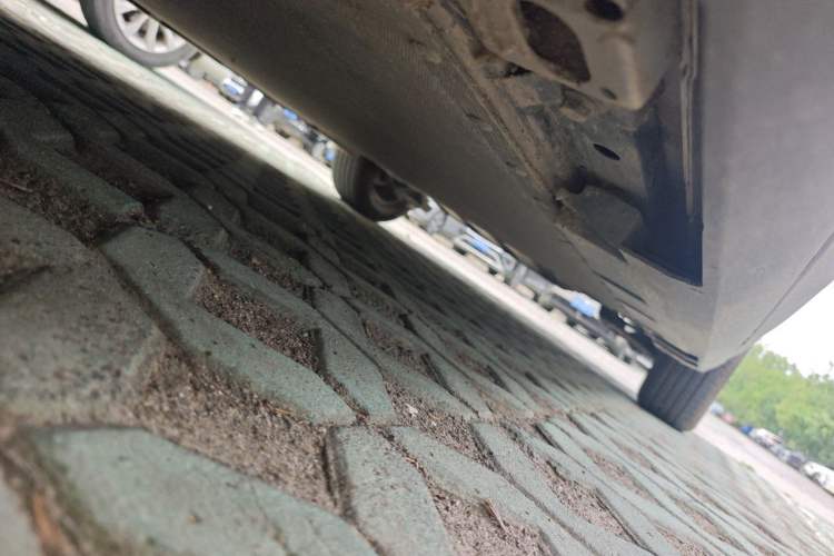 Used AION UT 2025 420 Smart Edition Chassis Front Left