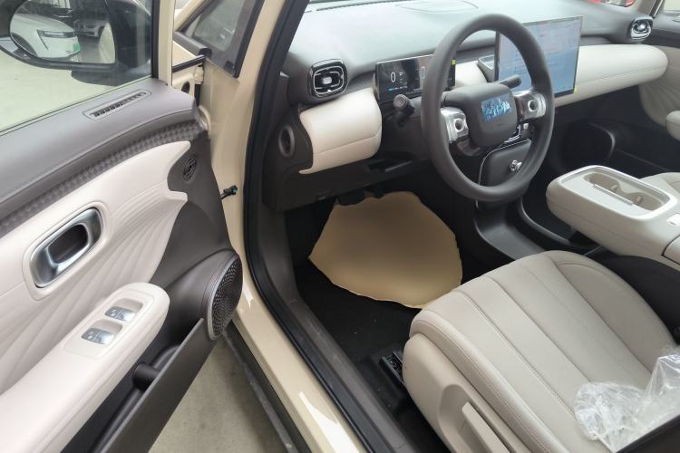 Used AION UT 2025 330 Starlight Edition Driver Seat