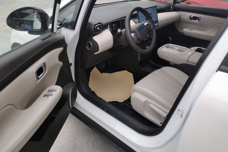 Used AION UT 2025 420 Smart Edition Driver Seat