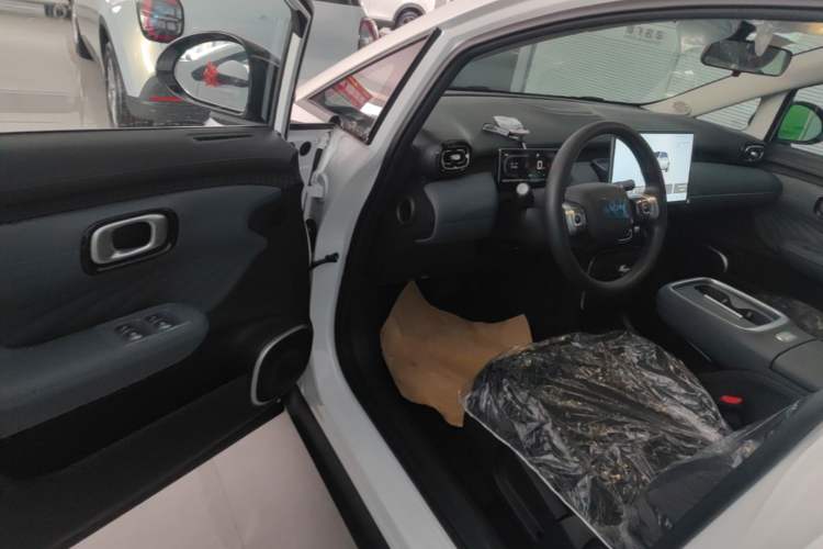 Used AION UT 2025 330 Star Edition Driver Seat