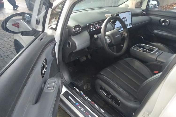 Used AION UT 2025 420 Intelligent Luxury Edition Driver Seat
