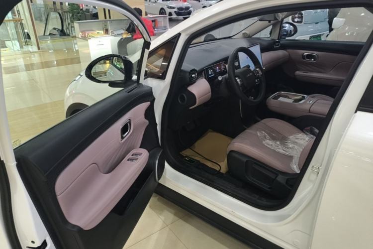 Used AION UT 2025 420 Smart Edition Driver Seat