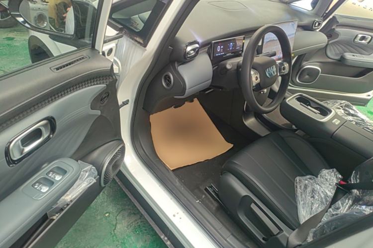 Used AION UT 2025 420 Smart Edition Driver Seat