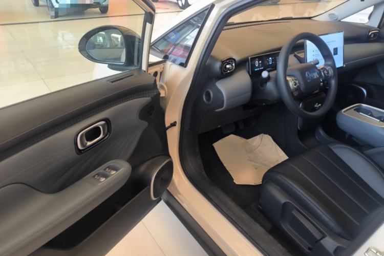 Used AION UT 2025 420 Smart Edition Driver Seat