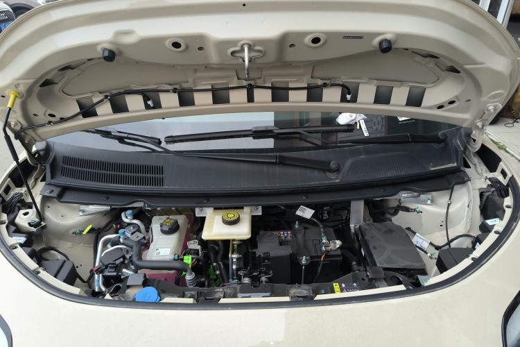 Used AION UT 2025 330 Starlight Edition Engine Bay