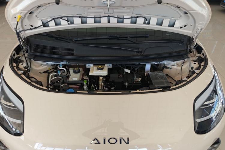 Used AION UT 2025 420 Intelligent Luxury Edition Engine Bay