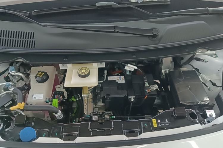 Used AION UT 2025 420 Smart Edition Engine Bay