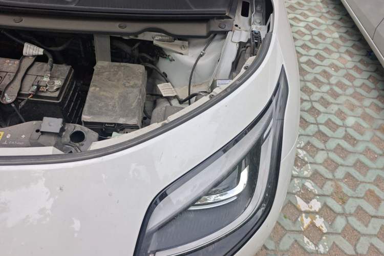 Used AION UT 2025 420 Smart Edition Engine Bay Left