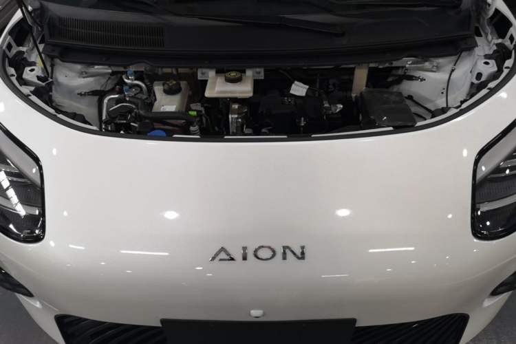 Used AION UT 2025 420 Intelligent Luxury Edition Engine Bay