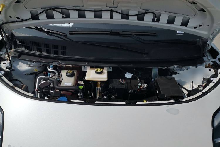 Used AION UT 2025 330 Star Edition Engine Bay
