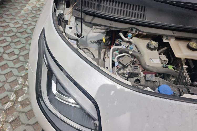 Used AION UT 2025 420 Smart Edition Engine Bay Right