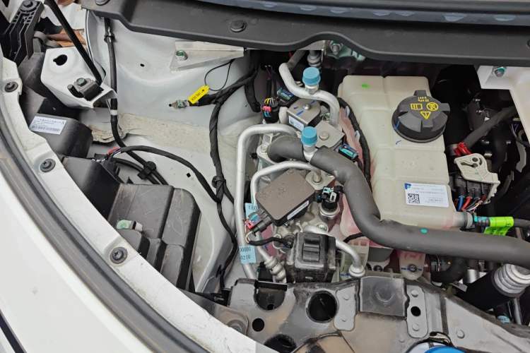 Used AION UT 2025 420 Intelligent Luxury Edition Engine Bay Right