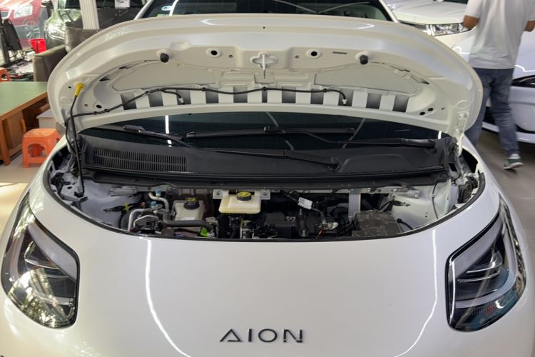 Used AION UT 2025 330 Starlight Edition Engine Bay