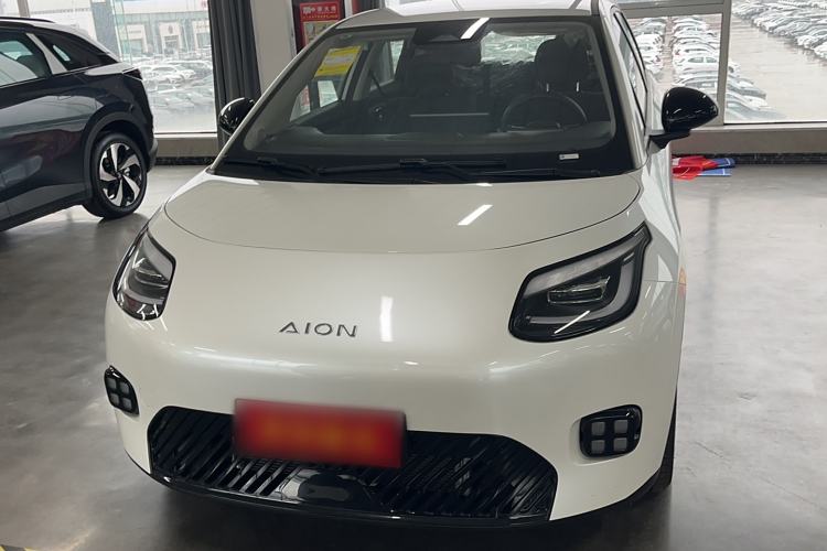Used AION UT 2025 330 Starlight Edition Exterior 1