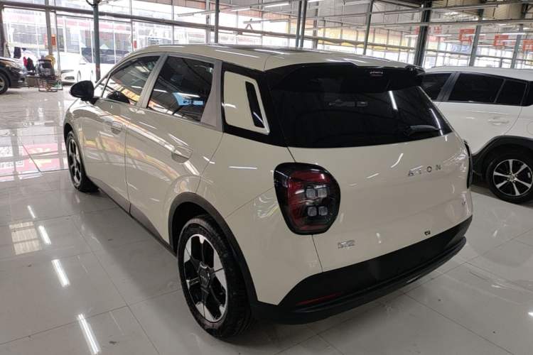 Used AION UT 2025 420 Prestige Edition Exterior 2