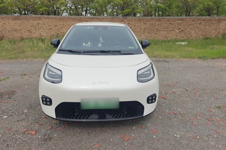 Used AION UT 2025 330 Starlight Edition Exterior 2
