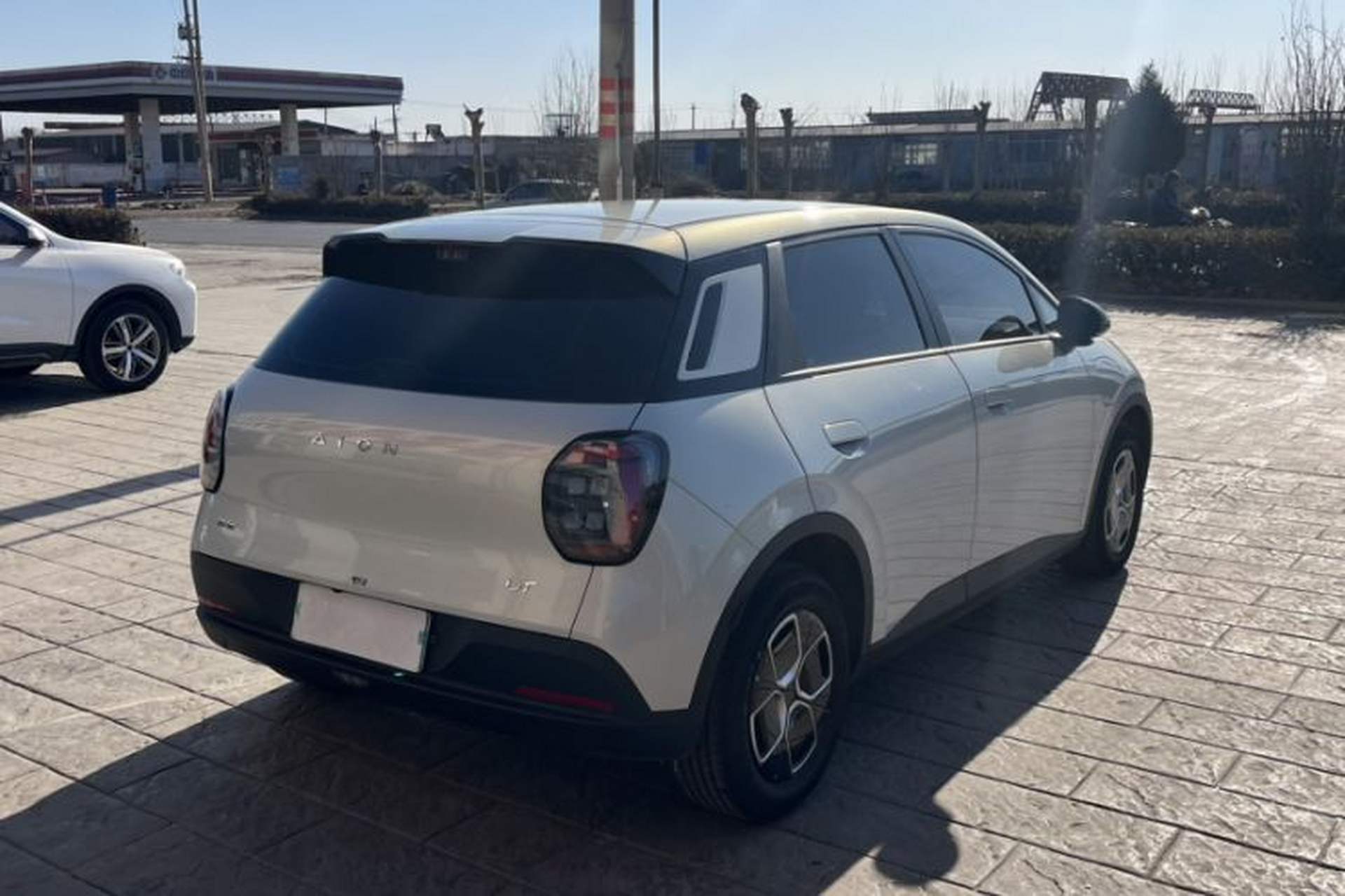 Used AION UT 2025 330 Starlight Edition Exterior 3
