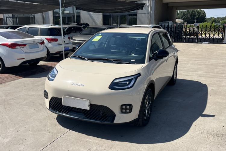 Used AION UT 2025 330 Starlight Edition Exterior 3
