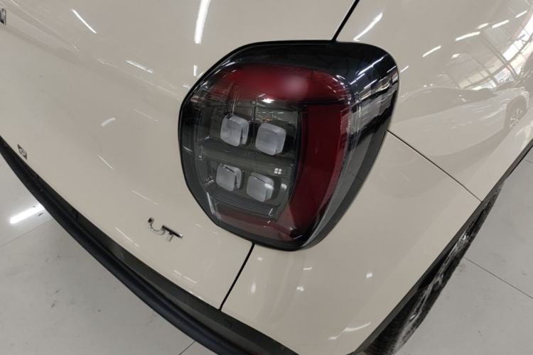 Used AION UT 2025 420 Prestige Edition Exterior 3