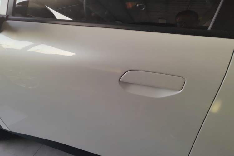 Used AION UT 2025 330 Starlight Edition Exterior 6