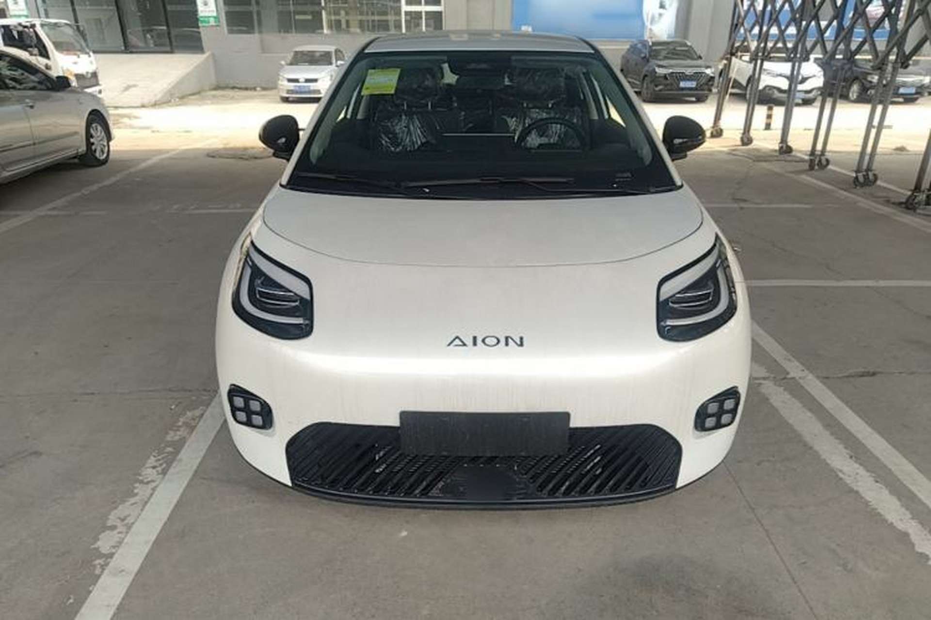 Used AION UT 2025 330 Starlight Edition Front