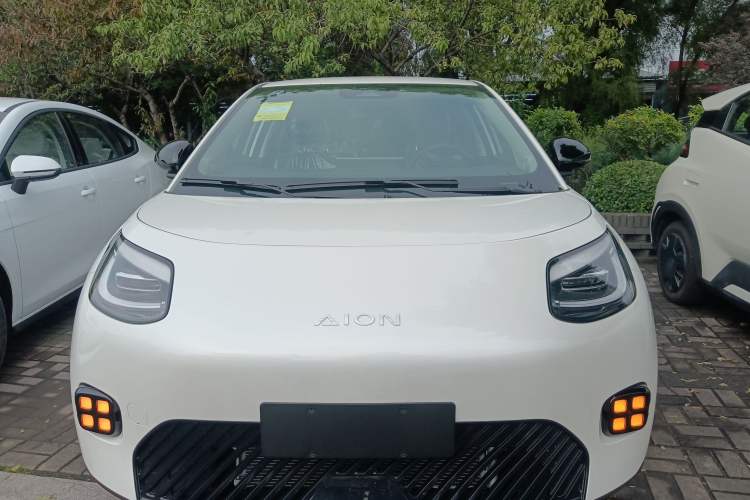Used AION UT 2025 330 Star Edition Front