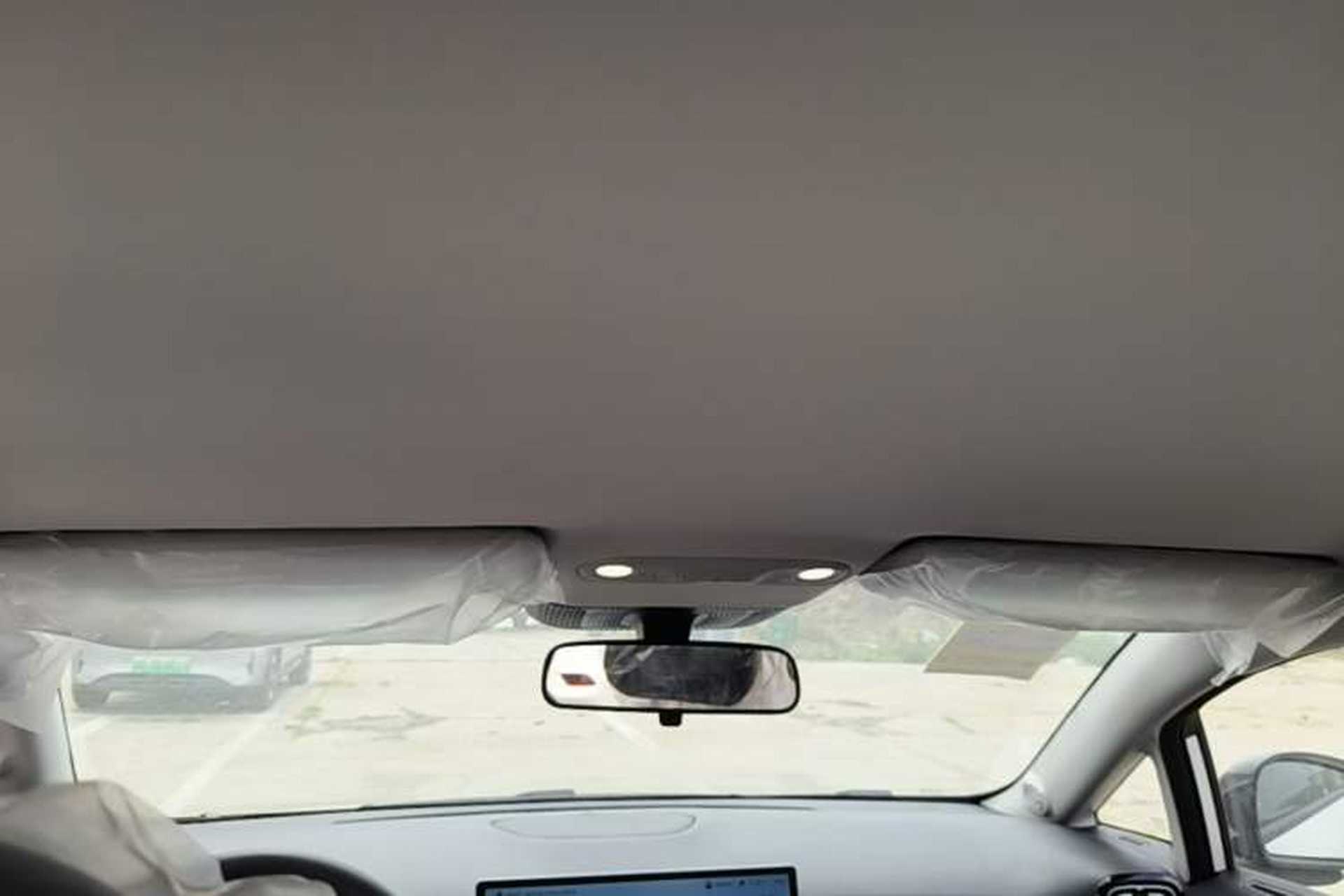 Used AION UT 2025 330 Starlight Edition Headliner