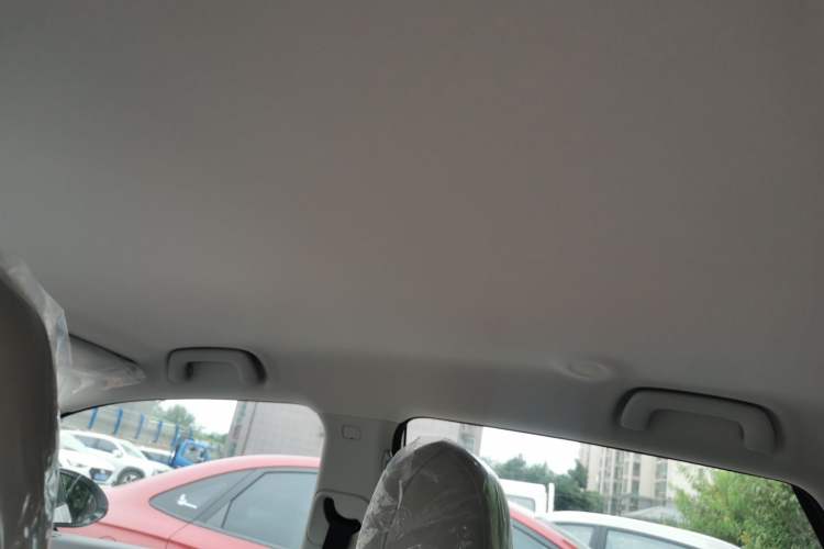 Used AION UT 2025 420 Smart Edition Headliner