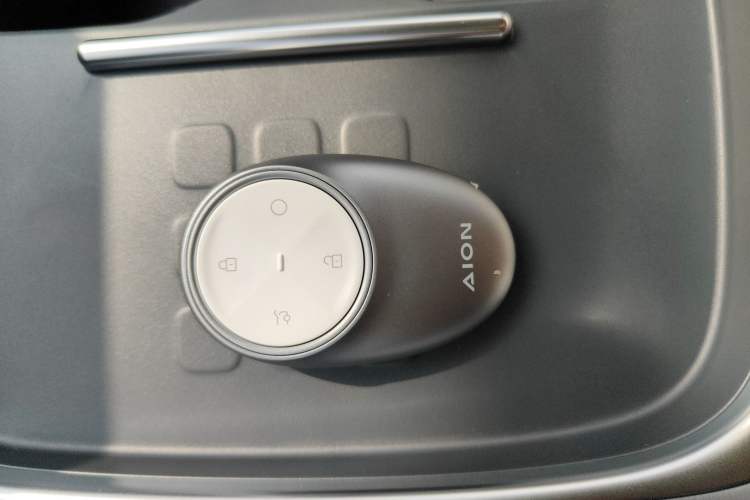 Used AION UT 2025 330 Starlight Edition Interior 1