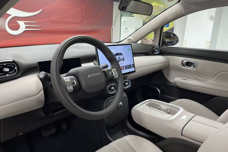 Used AION UT 2025 420 Prestige Edition Interior 1