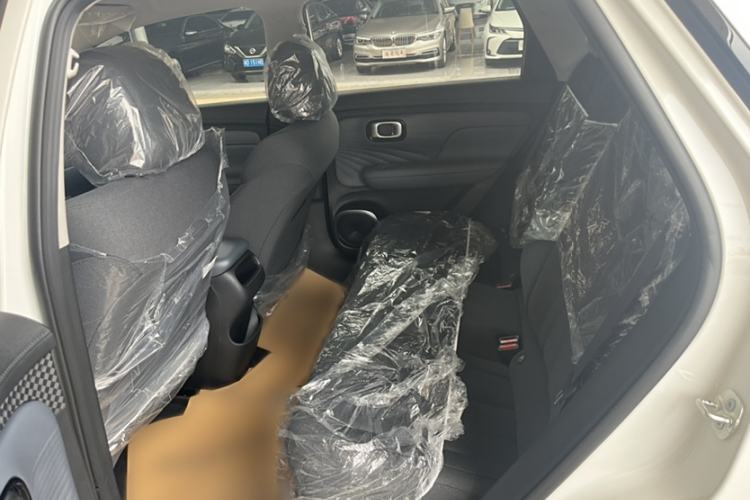 Used AION UT 2025 330 Starlight Edition Interior 3