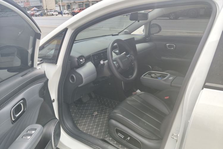 Used AION UT 2025 420 Intelligent Luxury Edition Interior 4