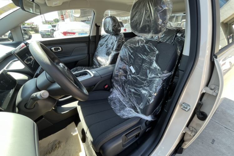 Used AION UT 2025 330 Starlight Edition Interior 5
