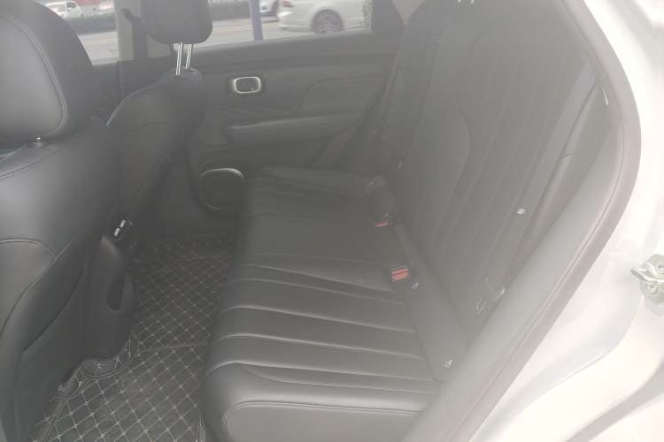 Used AION UT 2025 420 Intelligent Luxury Edition Interior 5