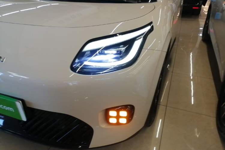 Used AION UT 2025 420 Prestige Edition Left Front Headlight