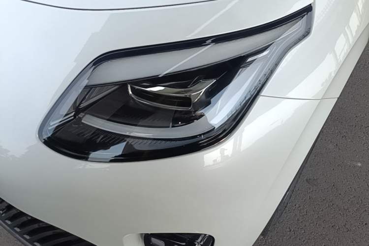 Used AION UT 2025 330 Starlight Edition Left Front Headlight