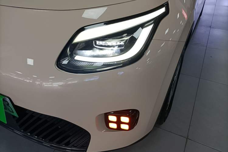 Used AION UT 2025 330 Starlight Edition Left Front Headlight