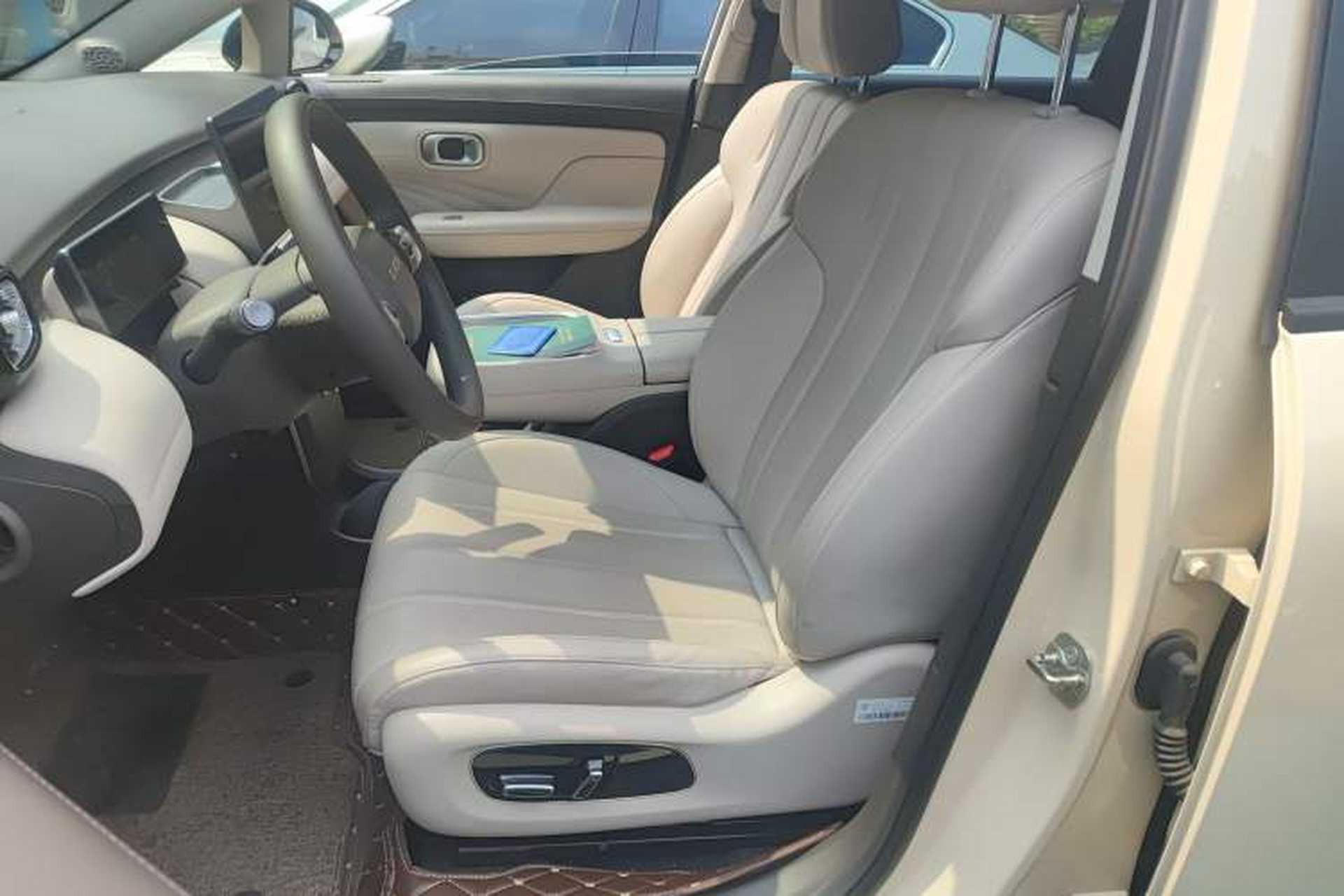 Used AION UT 2025 420 Prestige Edition Left Front Seat