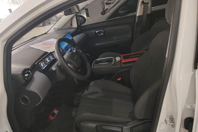 Used AION UT 2025 330 Starlight Edition Left Front Seat