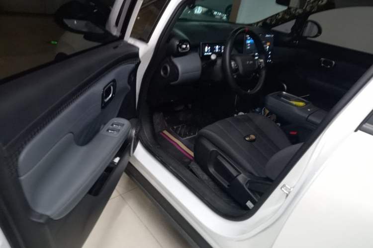 Used AION UT 2025 330 Starlight Edition Left Front Seat