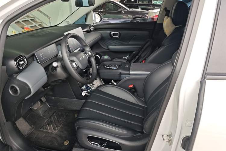 Used AION UT 2025 420 Intelligent Luxury Edition Left Front Seat