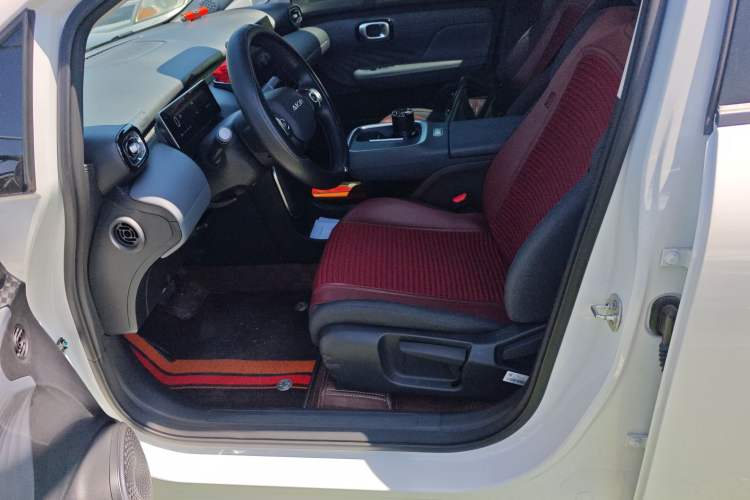 Used AION UT 2025 330 Starlight Edition Left Front Seat