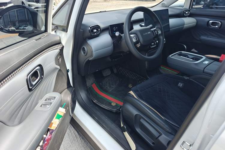 Used AION UT 2025 420 Smart Edition Left Front Seat
