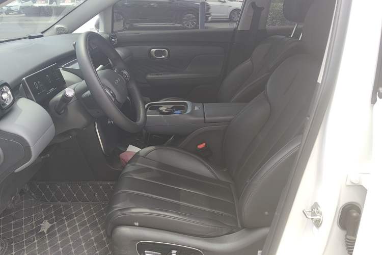 Used AION UT 2025 420 Intelligent Luxury Edition Left Front Seat