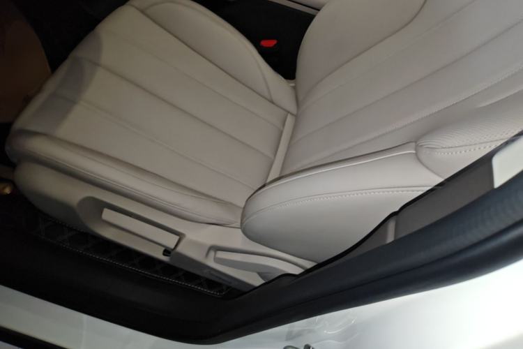 Used AION UT 2025 420 Smart Edition Left Front Seat