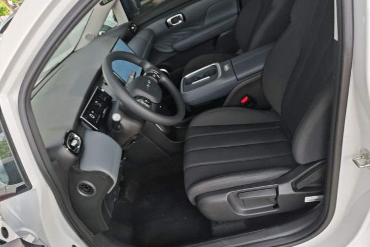 Used AION UT 2025 330 Starlight Edition Left Front Seat