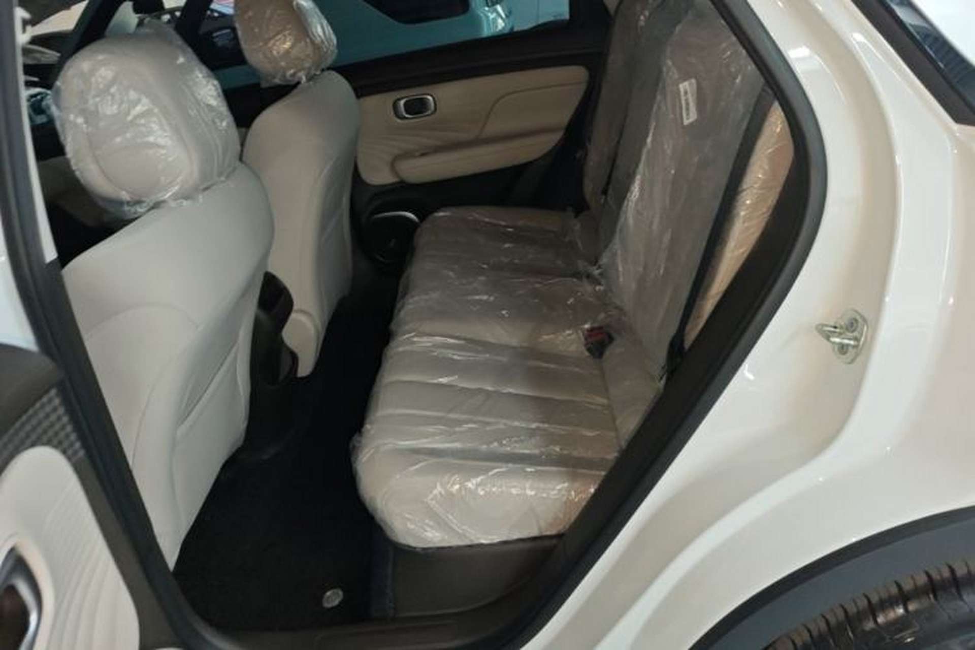 Used AION UT 2025 330 Starlight Edition Left Rear Seat