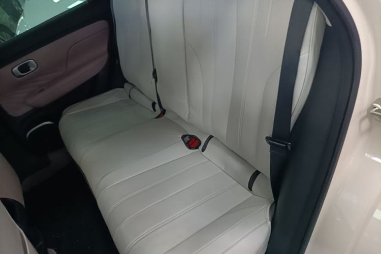 Used AION UT 2025 330 Starlight Edition Left Rear Seat